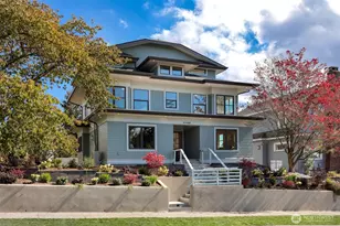 4106 Burke Ave N, Seattle, WA 98103 - Photo 2