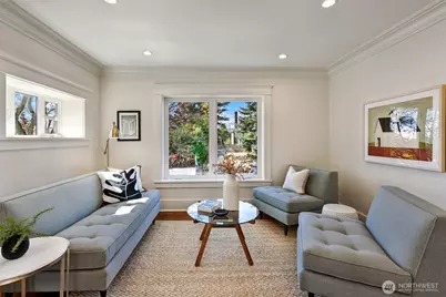 4106 Burke Avenue N, Seattle, WA 98103 - Photo 14