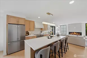 306 Daley St, Edmonds, WA 98020 - Photo 16