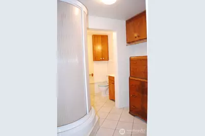 18016 S Tapps Drive E, Lake Tapps, WA 98391 - Photo 22