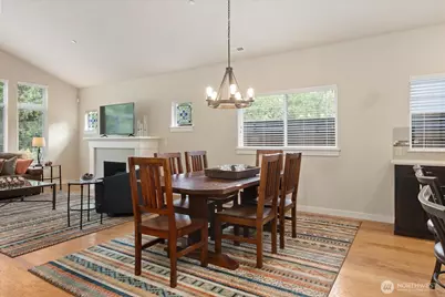 15380 SE 160th Place, Renton, WA 98058 - Photo 18