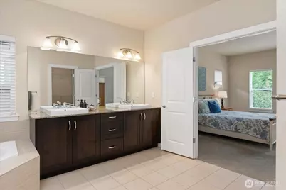 15380 SE 160th Place, Renton, WA 98058 - Photo 26
