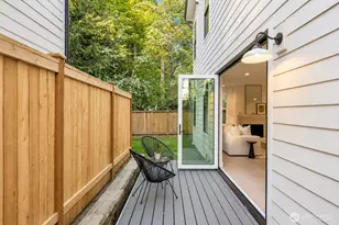 11610 NE 92nd St, Kirkland, WA 98033 - Photo 34