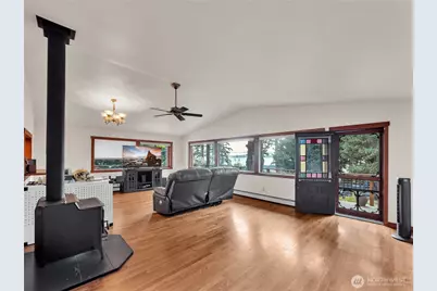 17261 Golden View Avenue, La Conner, WA 98257 - Photo 4