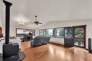 17261 Golden View Ave, La Conner, WA 98257 - Photo 4