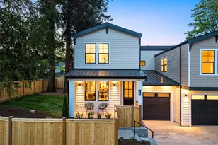 11608 NE 92nd St, Kirkland, WA 98033 - Photo 2