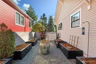 3930 S Ferdinand St, Seattle, WA 98118 - Photo 28