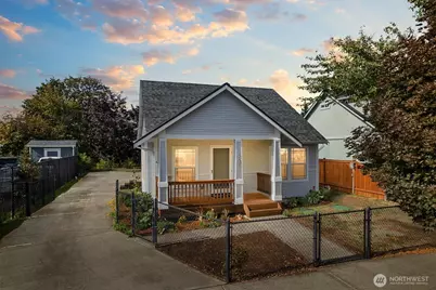 307 Solberg Street NW, Yelm, WA 98597 - Photo 2