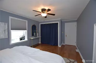 12537 19th Ave NE, Seattle, WA 98125 - Photo 16