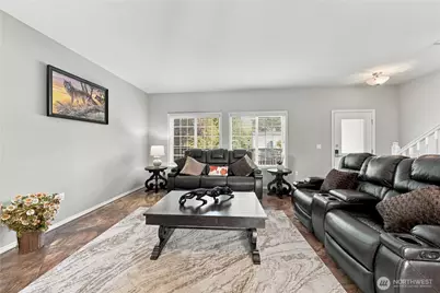 7402 Olympic Drive, Everett, WA 98203 - Photo 6