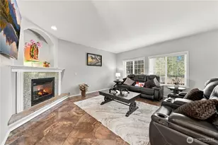 7402 Olympic Dr, Everett, WA 98203 - Photo 4