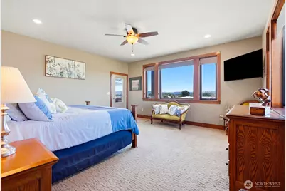 2497 E Selah Road, Yakima, WA 98901 - Photo 14
