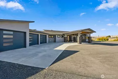2497 E Selah Road, Yakima, WA 98901 - Photo 38