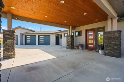 2497 E Selah Road, Yakima, WA 98901 - Photo 2