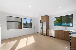 3943 S Morgan St, Seattle, WA 98118 - Photo 6