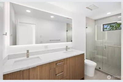 3943 S Morgan Street #B, Seattle, WA 98118 - Photo 12