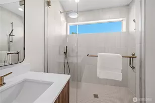 14342 Bagley Ave N, Seattle, WA 98133 - Photo 20