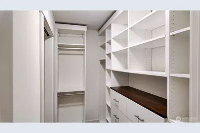 14342 Bagley Avenue N, Seattle, WA 98133 - Photo 26