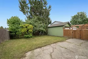 7916 Renton Ave S, Seattle, WA 98118 - Photo 24