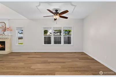 10102 Terra Glenn Street SE, Yelm, WA 98597 - Photo 8