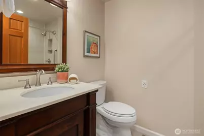 12112 SE 46th Pl, Bellevue, WA 98006 - Photo 12