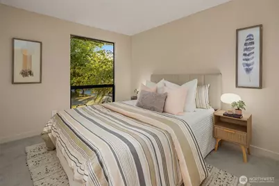 12112 SE 46th Pl, Bellevue, WA 98006 - Photo 14