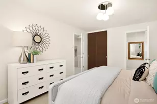 12242 SE 59th St, Bellevue, WA 98006 - Photo 16
