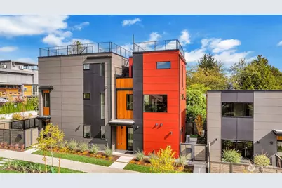 6700 52nd Avenue S, Seattle, WA 98118 - Photo 2