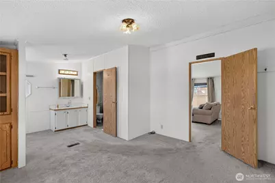 1137 Foothills Lane #19, Wenatchee, WA 98801 - Photo 32
