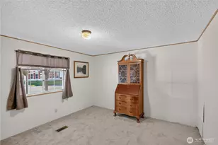 1137 Foothills Ln, Wenatchee, WA 98801 - Photo 10