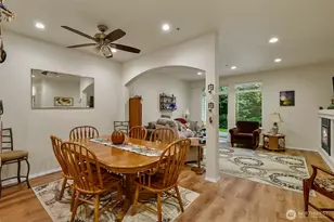 5400 Harbour Pointe Blvd, Mukilteo, WA 98275 - Photo 16