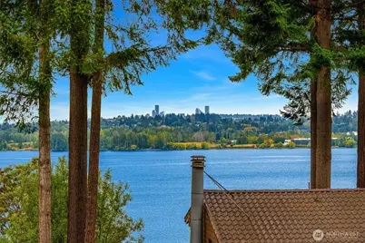 10920 80th Place NE, Kirkland, WA 98034 - Photo 14
