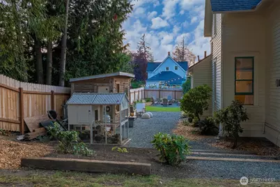 1421 Iron Street, Bellingham, WA 98225 - Photo 34