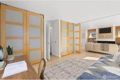 5760 25th Avenue NE, Seattle, WA 98105 - Photo 6