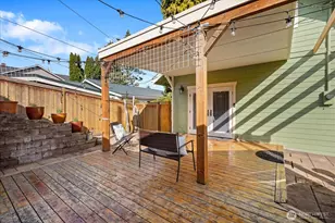 916 E Marine View Dr, Everett, WA 98201 - Photo 4