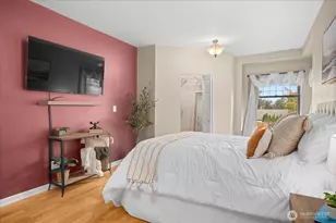 916 E Marine View Dr, Everett, WA 98201 - Photo 16