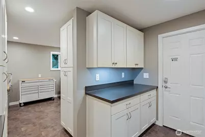 18483 47th Place NE, Lake Forest Park, WA 98155 - Photo 22