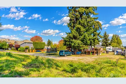 3804 Meadow Avenue N, Renton, WA 98056 - Photo 6