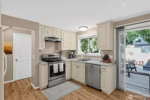 14627 57th Pl W, Edmonds, WA 98026 - Photo 4