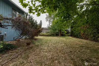 940 Grenz Street, Wenatchee, WA 98801 - Photo 22