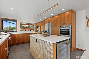 9846 Rainier Ave S, Seattle, WA 98118 - Photo 10