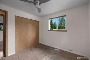 11 E Alder Pl W, Shelton, WA 98584 - Photo 12