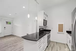 21301 48th Ave W, Mountlake Terrace, WA 98043 - Photo 6