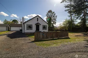 1307 SW Johnson Ave, Chehalis, WA 98532 - Photo 2