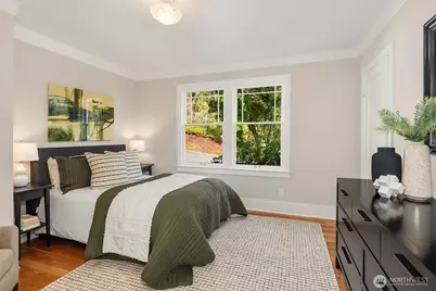 163 Ward Street, Seattle, WA 98109 - Photo 14