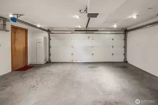 163 Ward St, Seattle, WA 98109 - Photo 30