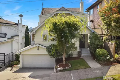 163 Ward Street, Seattle, WA 98109 - Photo 32