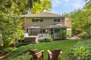 10405 NE 151st Pl, Bothell, WA 98011 - Photo 2