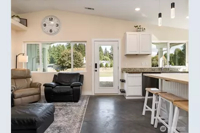 14300 NE 172nd Circle, Brush Prairie, WA 98606 - Photo 10