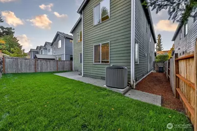 22907 SE 271st Place, Maple Valley, WA 98038 - Photo 24